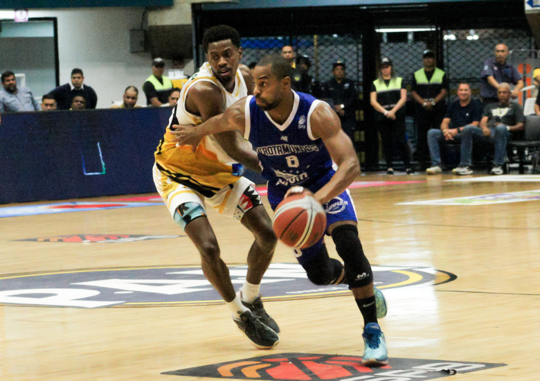 Trotamundos de Carabobo venció a Frontinos