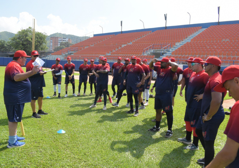 Entrenamiento de Tigres de Aragua