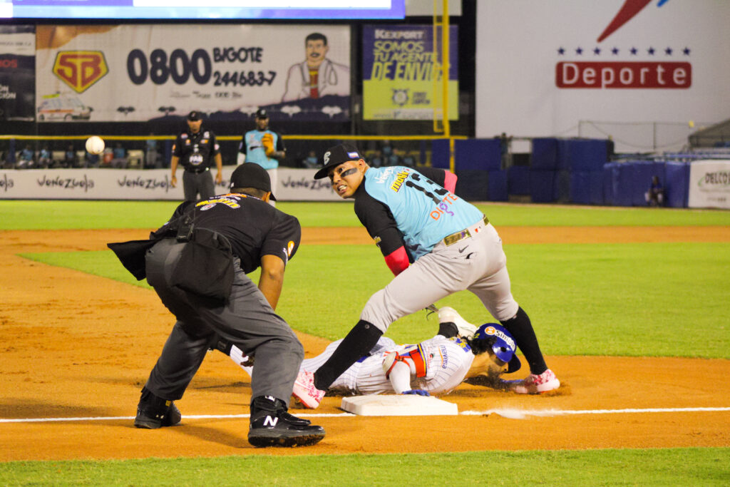Magallanes vs Bravos 