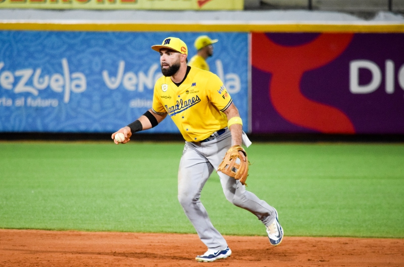 Bravos vs Magallanes Round Robin