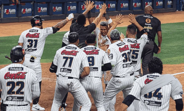 Leones ganó el juego extra y se enfrentará a Tigres en el Comodín