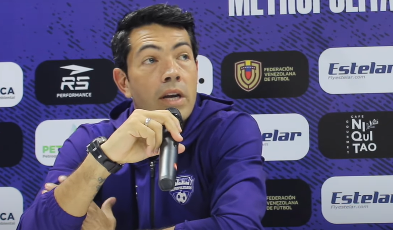 Nicolás Miku Fedor esta es una liga de viejos ancianos liga futve