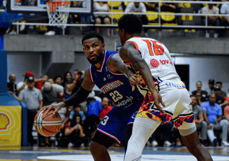 Trotamundos volvió al Fórum con victoria ante Pioneros