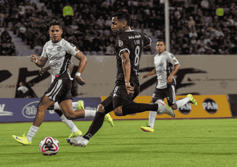 Yaracuyanos y Anzoátegui igualaron en un final agónico