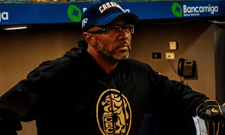 José Alguacil continuará como mánager de Leones del Caracas