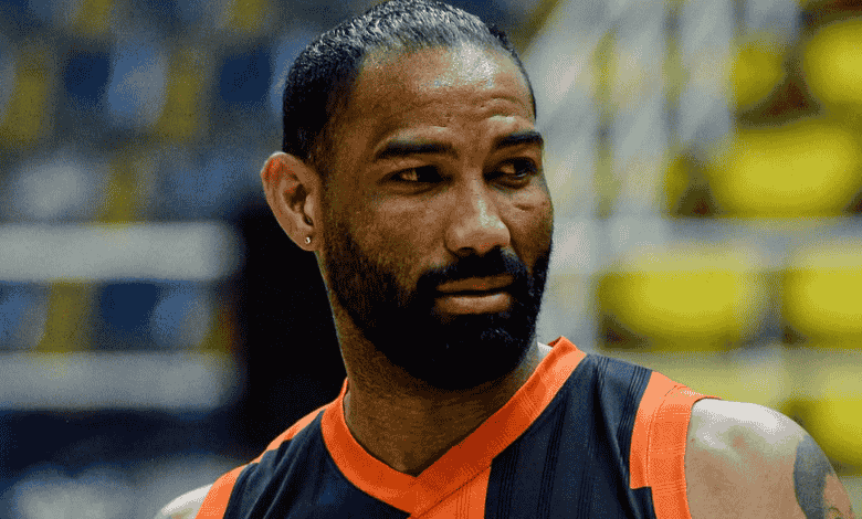 ala-pívot Luis Bethelmy