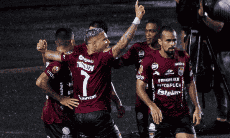 Carabobo se pintó de granate en el Derbi carabobeño