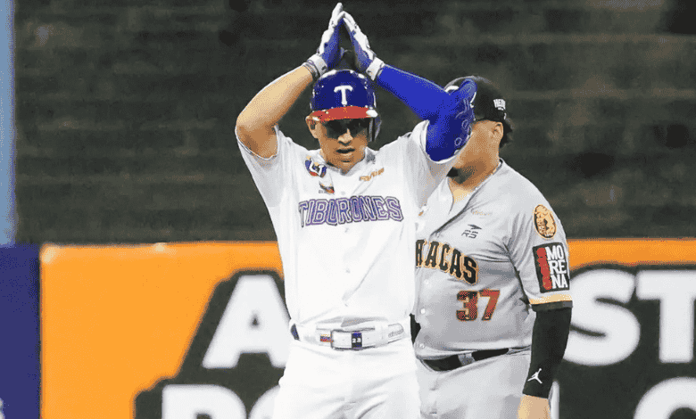 Tiburones dejó en el terreno a Leones del Caracas en el Universitario