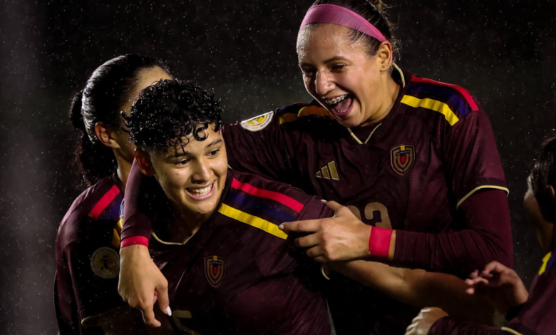 Vinotinto femenina sub17