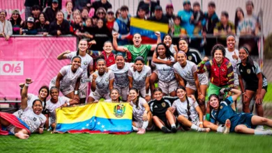 Vinotinto femenina sub-20
