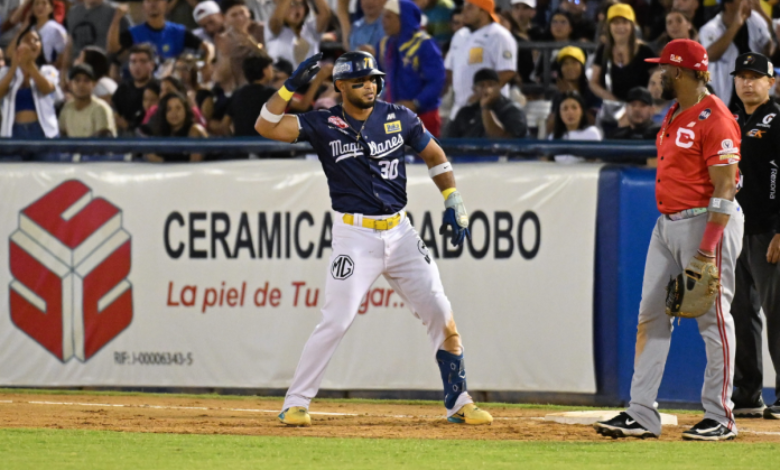 Navegantes del Magallanes y Cardenales de Lara